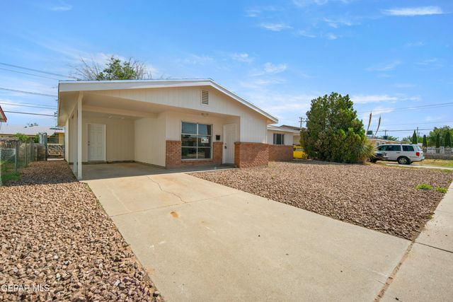 5829 NIKE Lane, El Paso, TX 79924