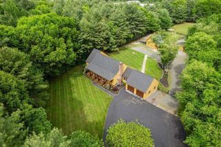 17 Leonard St, Lakeville, MA 02347