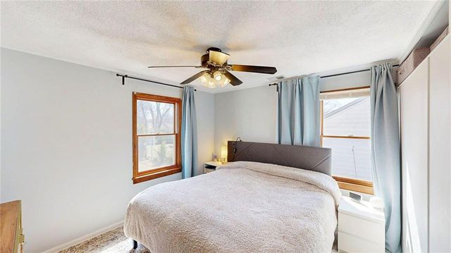 7709 Robinson Street, Overland Park, KS 66204