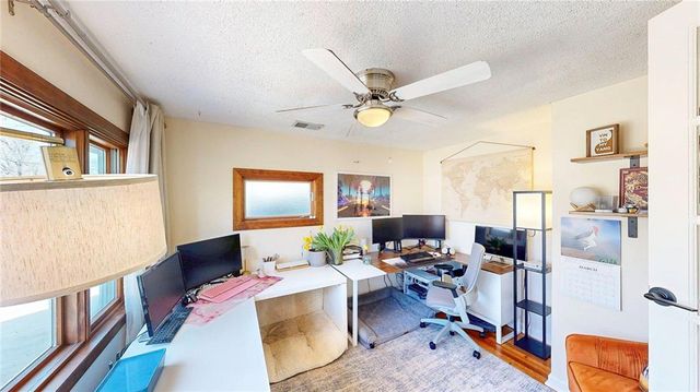 7709 Robinson Street, Overland Park, KS 66204