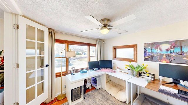 7709 Robinson Street, Overland Park, KS 66204
