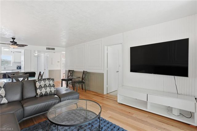 499 Forest Lakes BLVD # 203, Naples, FL 34105