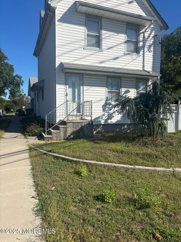 7 Candy Court, Edison, NJ 08817