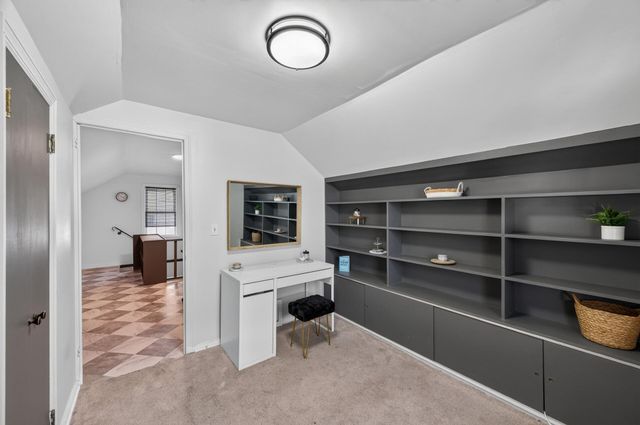 4822 Emerson Avenue N, Minneapolis, MN 55430