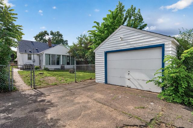 4822 Emerson Avenue N, Minneapolis, MN 55430