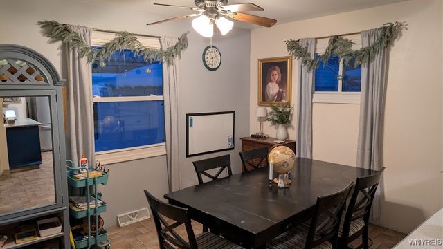 207 Floradale Avenue, Tonawanda, NY 14150