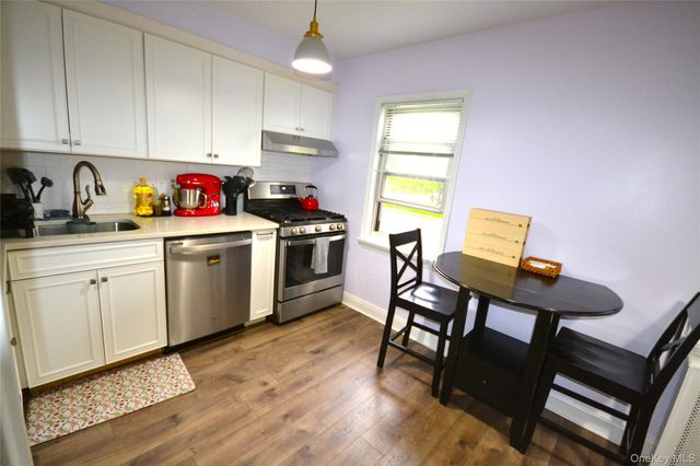 2270 Palmer Avenue 5J, New Rochelle, NY 10801
