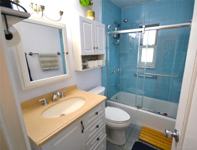 2270 Palmer Avenue 5J, New Rochelle, NY 10801
