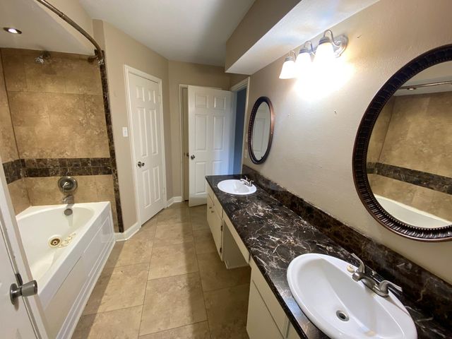 15811 Part Drive, Crosby, TX 77532