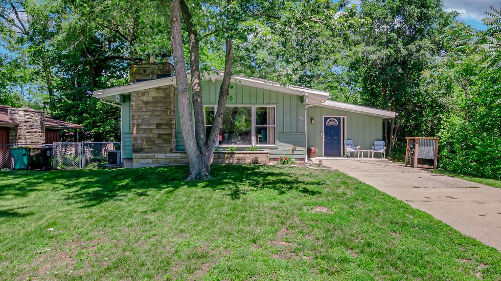 717 N Randolph Street, Gary, IN 46403