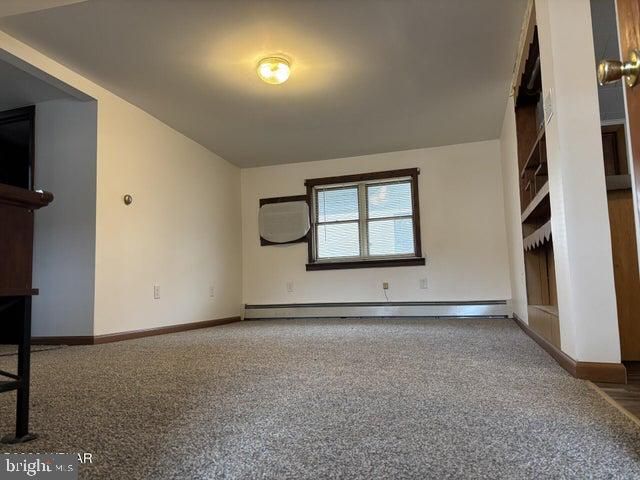 652 R E CHURCH STREET, Lock Haven, PA 17745