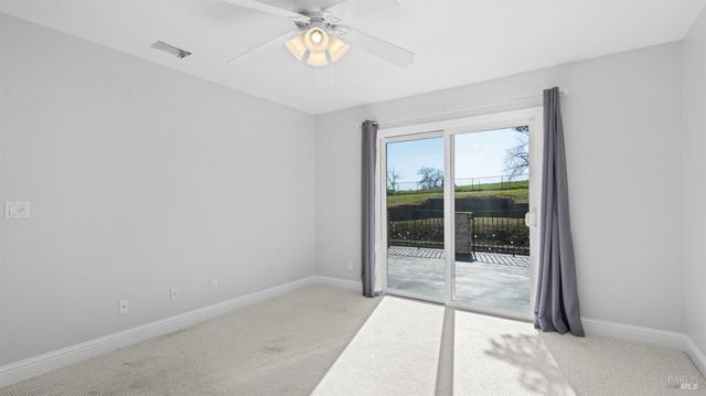 220 Hidden Valley Ln, Vacaville, CA 95688