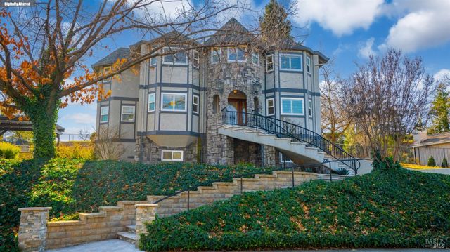 220 Hidden Valley Ln, Vacaville, CA 95688