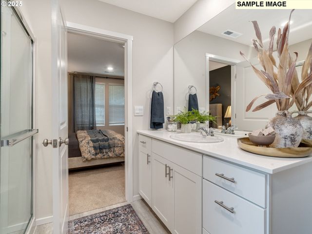 1609 Ne 122nd Ct, Vancouver, WA 98684