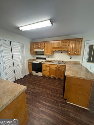 571 Gold Ridge Road, Dahlonega, GA 30533