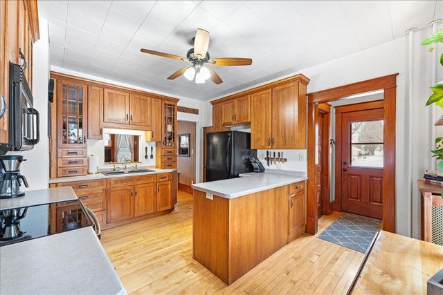 218 E DIVISION STREET, Kaukauna, WI 54130