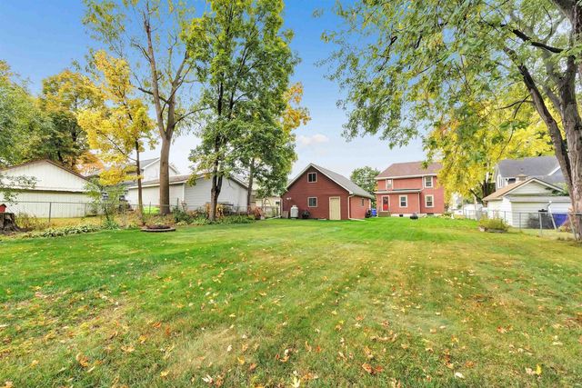 218 E DIVISION STREET, Kaukauna, WI 54130