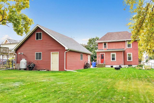 218 E DIVISION STREET, Kaukauna, WI 54130