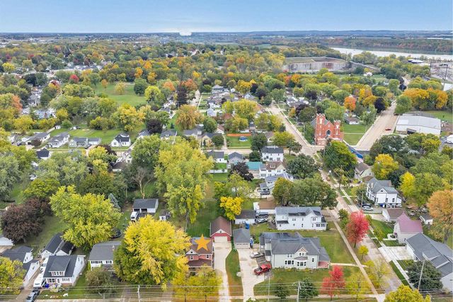 218 E DIVISION STREET, Kaukauna, WI 54130