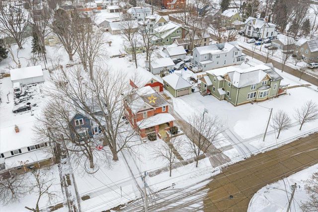 218 E DIVISION STREET, Kaukauna, WI 54130