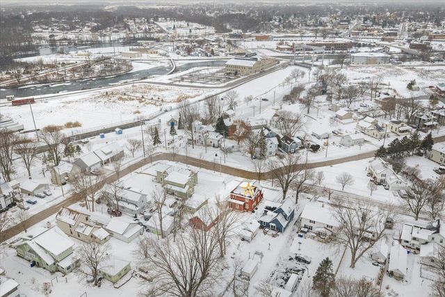 218 E DIVISION STREET, Kaukauna, WI 54130