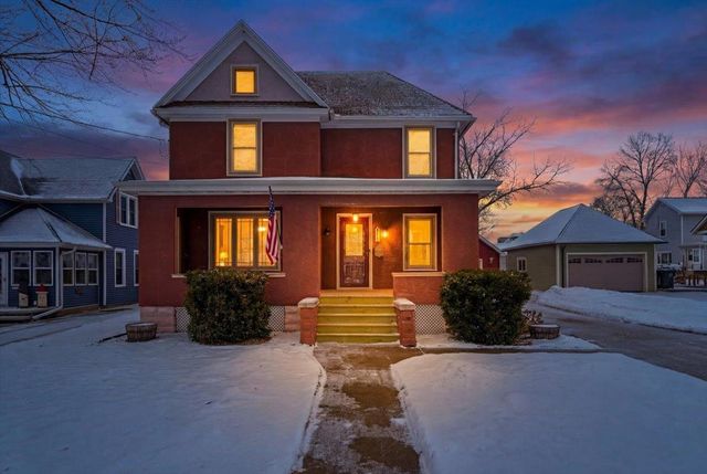 218 E DIVISION STREET, Kaukauna, WI 54130