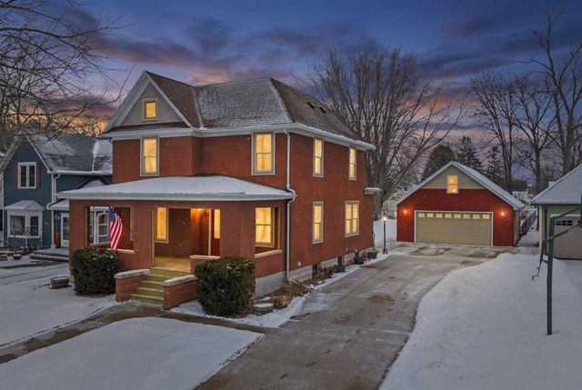 218 E DIVISION STREET, Kaukauna, WI 54130