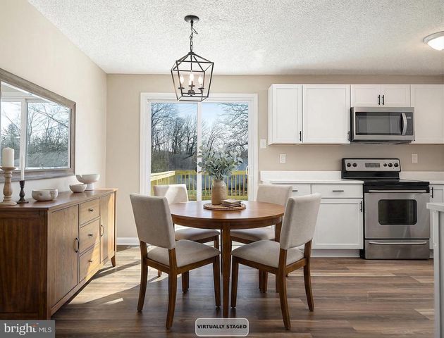 1811 CAPE MAY RD, Essex, MD 21221