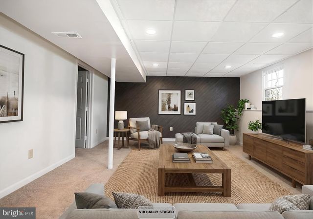 1811 CAPE MAY RD, Essex, MD 21221