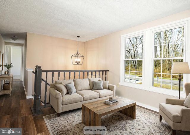 1811 CAPE MAY RD, Essex, MD 21221