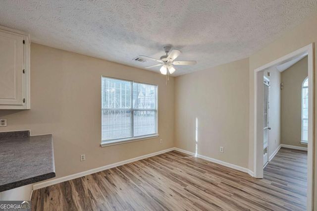 8239 Valley Bluff, Riverdale, GA 30274