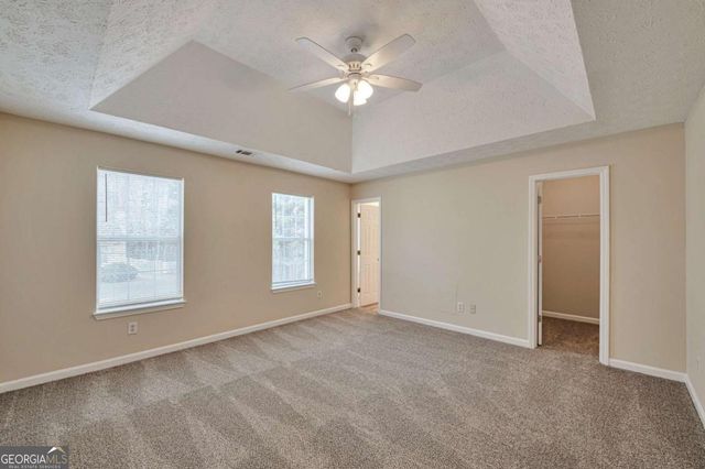 8239 Valley Bluff, Riverdale, GA 30274