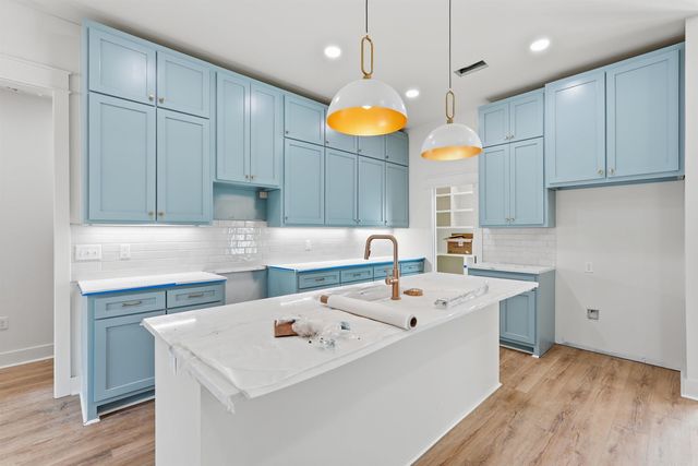 43 Sunset Boulevard, Morrilton, AR 72110