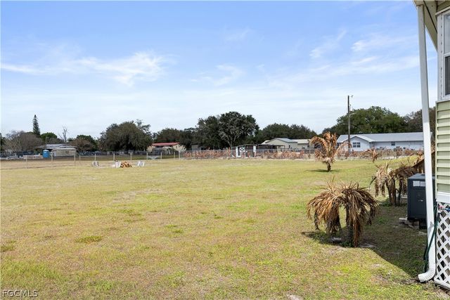 344 Pine LN, Clewiston, FL 33440