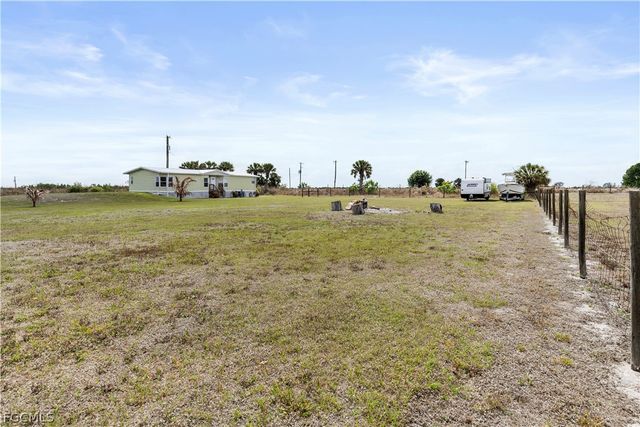 344 Pine LN, Clewiston, FL 33440
