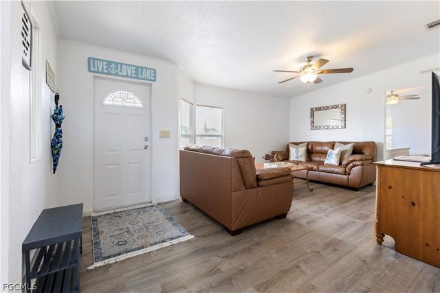 344 Pine LN, Clewiston, FL 33440