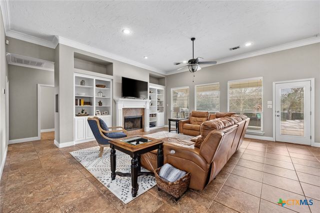 151 Autumn Circle, Belton, TX 76513