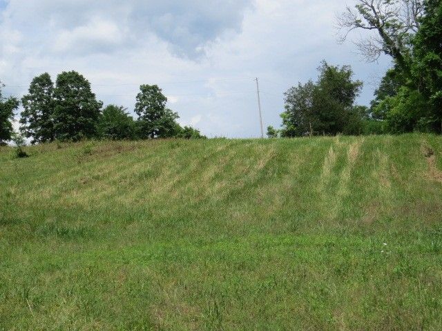 200 Hardy Rd, Pulaski, TN 38478