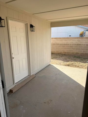 120 Marigold Drive SW, Rio Rancho, NM 87124