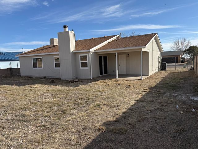 120 Marigold Drive SW, Rio Rancho, NM 87124