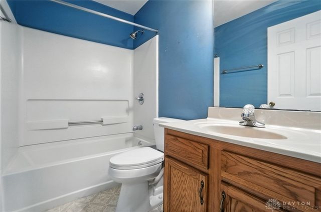 1615 Farrington Drive, Dayton, OH 45420