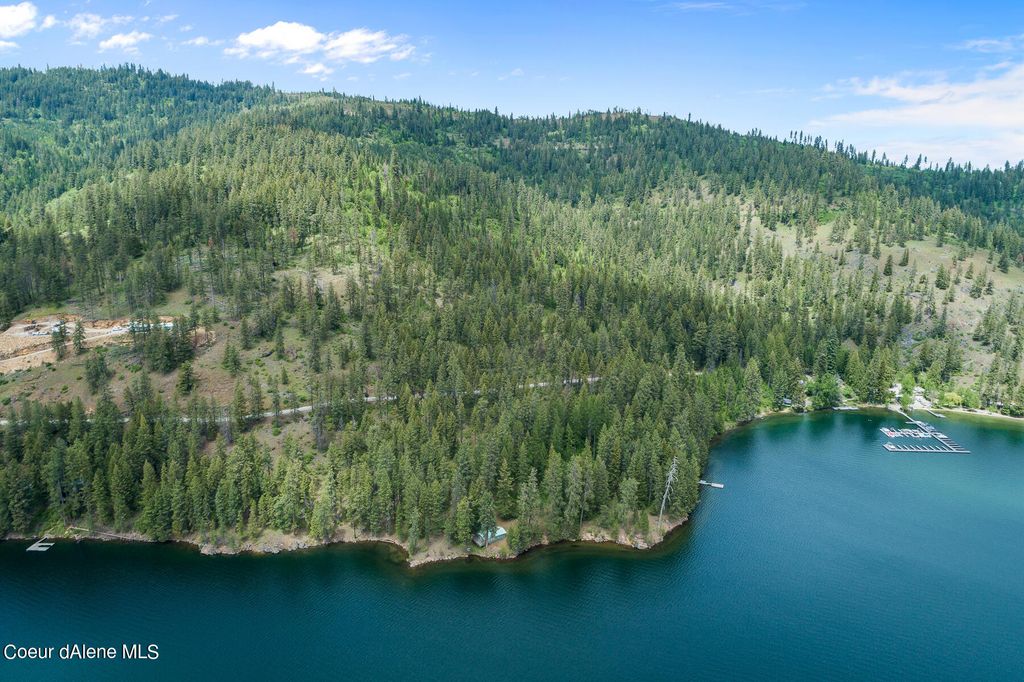 10006 W SPIRIT LAKE RD, SPIRIT LAKE, ID 83869, SPIRIT LAKE, ID