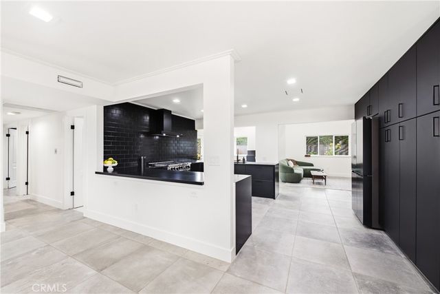 1464 Bedford, Camarillo, CA 93010