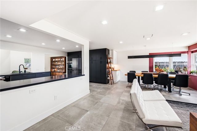 1464 Bedford, Camarillo, CA 93010