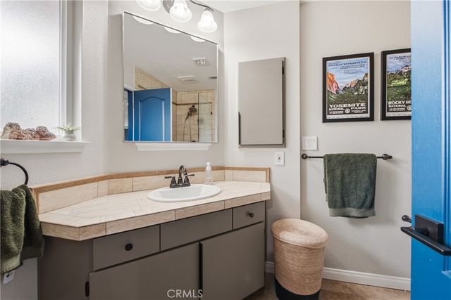 1464 Bedford, Camarillo, CA 93010