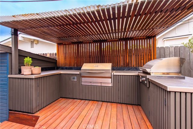1464 Bedford, Camarillo, CA 93010