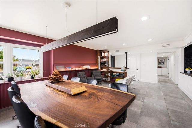 1464 Bedford, Camarillo, CA 93010