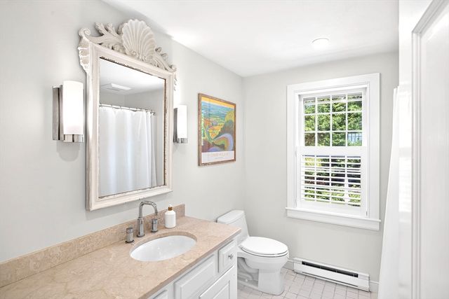 141 Point Hill Rd, Barnstable, MA 02668