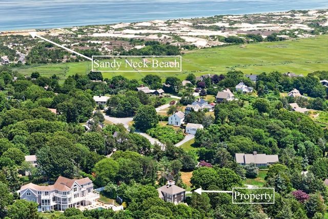 141 Point Hill Rd, Barnstable, MA 02668