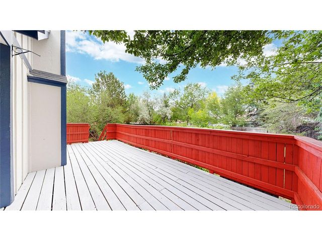 490 Cottonwood Ct, Broomfield, CO 80020